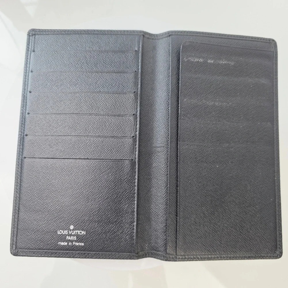 Louis Vuitton Taiga Brazza Wallet Long Portefeuille Bifold Charcoal Gray Leather
